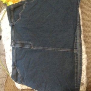 St Johns Bay Jean Skort size 18